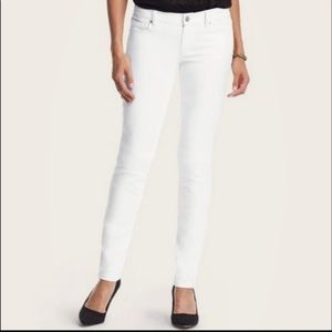 Ann Taylor LOFT (made and loved LOFT) Modern Skinny Crop White Jeans Size 31/12